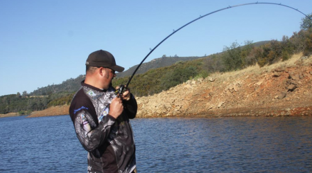 Kỹ thuật đóng cá chuẩn xác – Nghệ thuật “Set the Hook” bạn cần biết